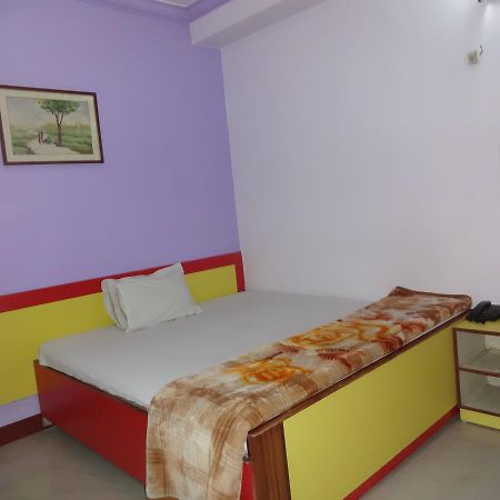 Hotel Tribhuvan Ranchi Esterno foto