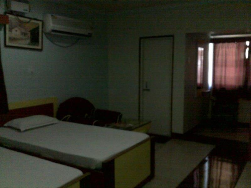 Hotel Tribhuvan Ranchi Esterno foto