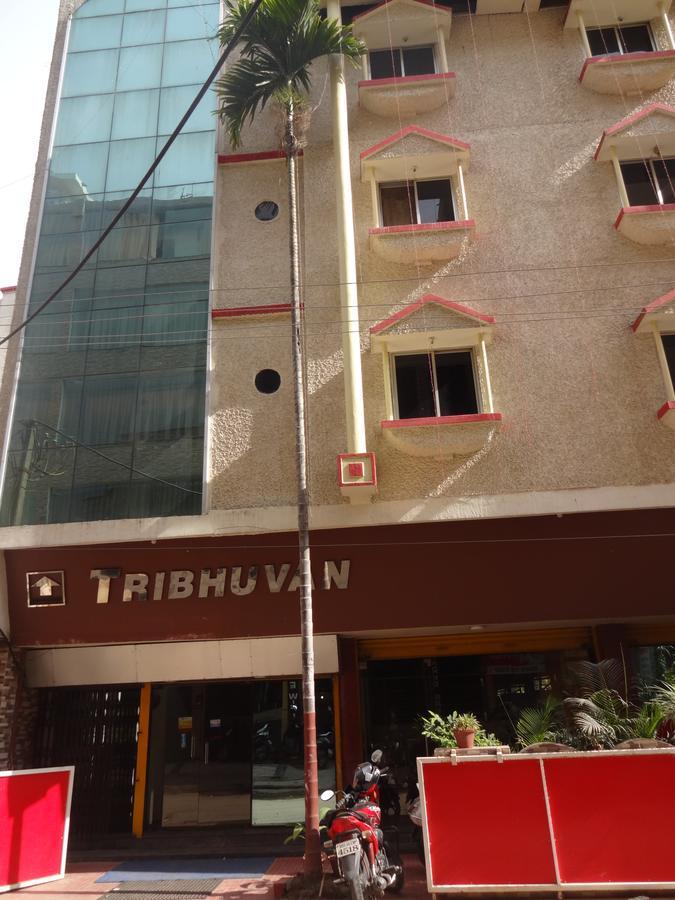 Hotel Tribhuvan Ranchi Esterno foto